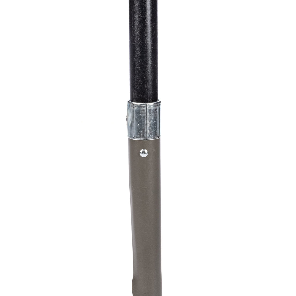 Radius Garden O-handle detail displaying ergonomic grip for wrist comfort