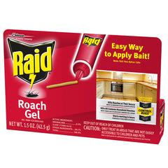 Raid Roach Gel applicator tip close-up for precise placement and minimal waste