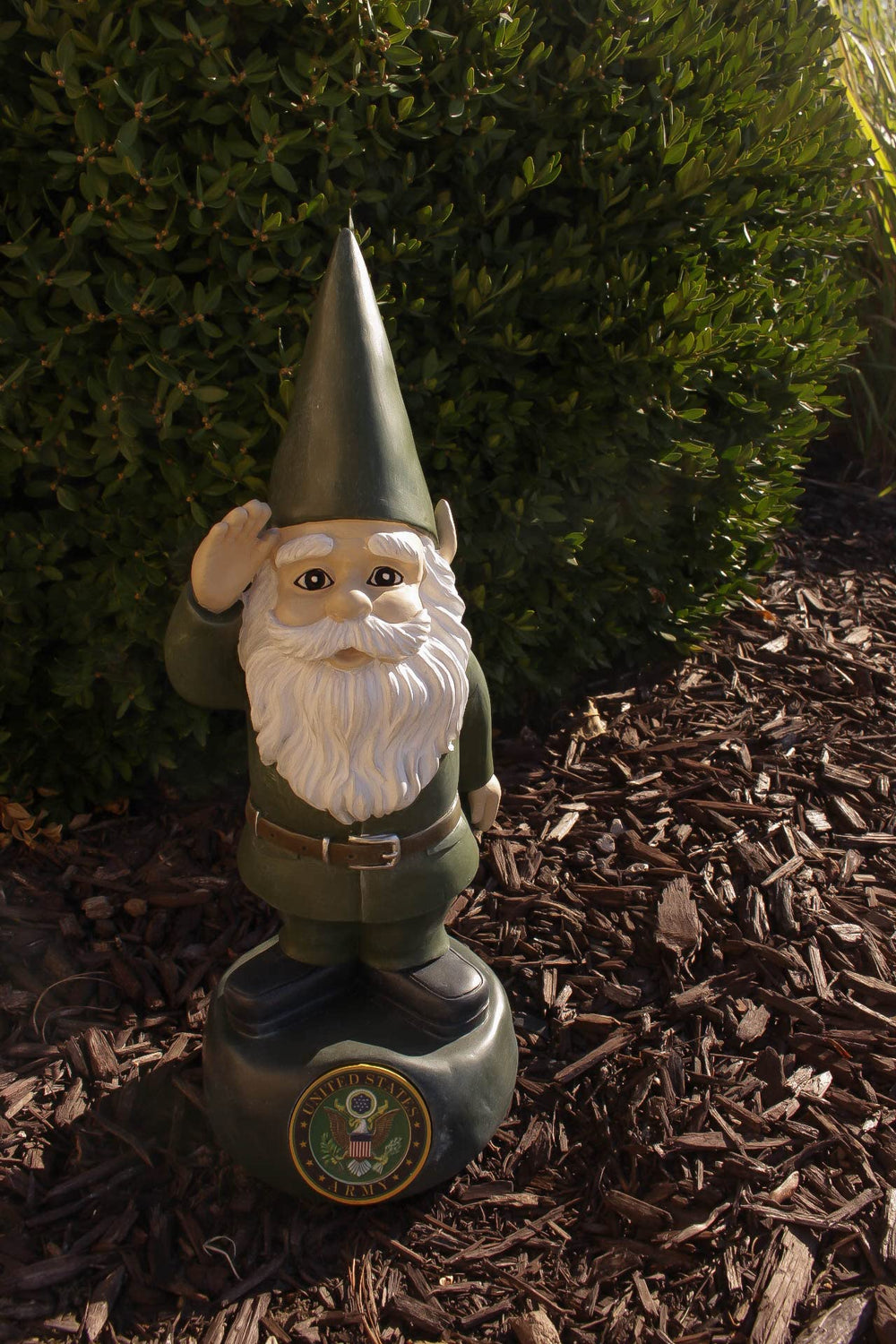 RCS Gifts side profile showing gnome texture and durable polyresin finish benefit