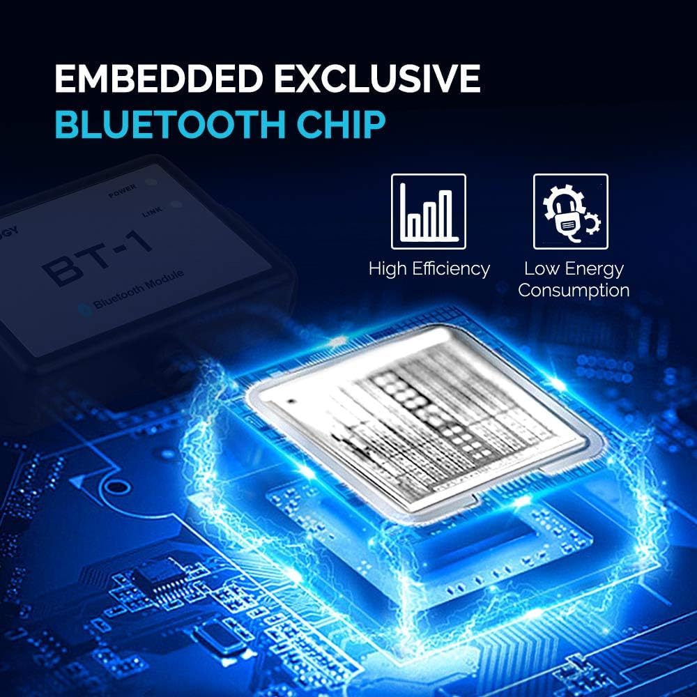 Renogy BT-1 dual LEDs close-up showing power and Bluetooth status for quick diagnostics