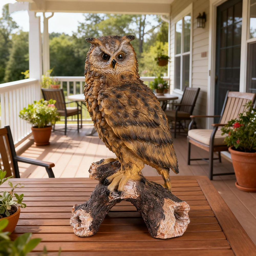 RKGOMDMU owl in garden setting deterring birds while enhancing landscaping