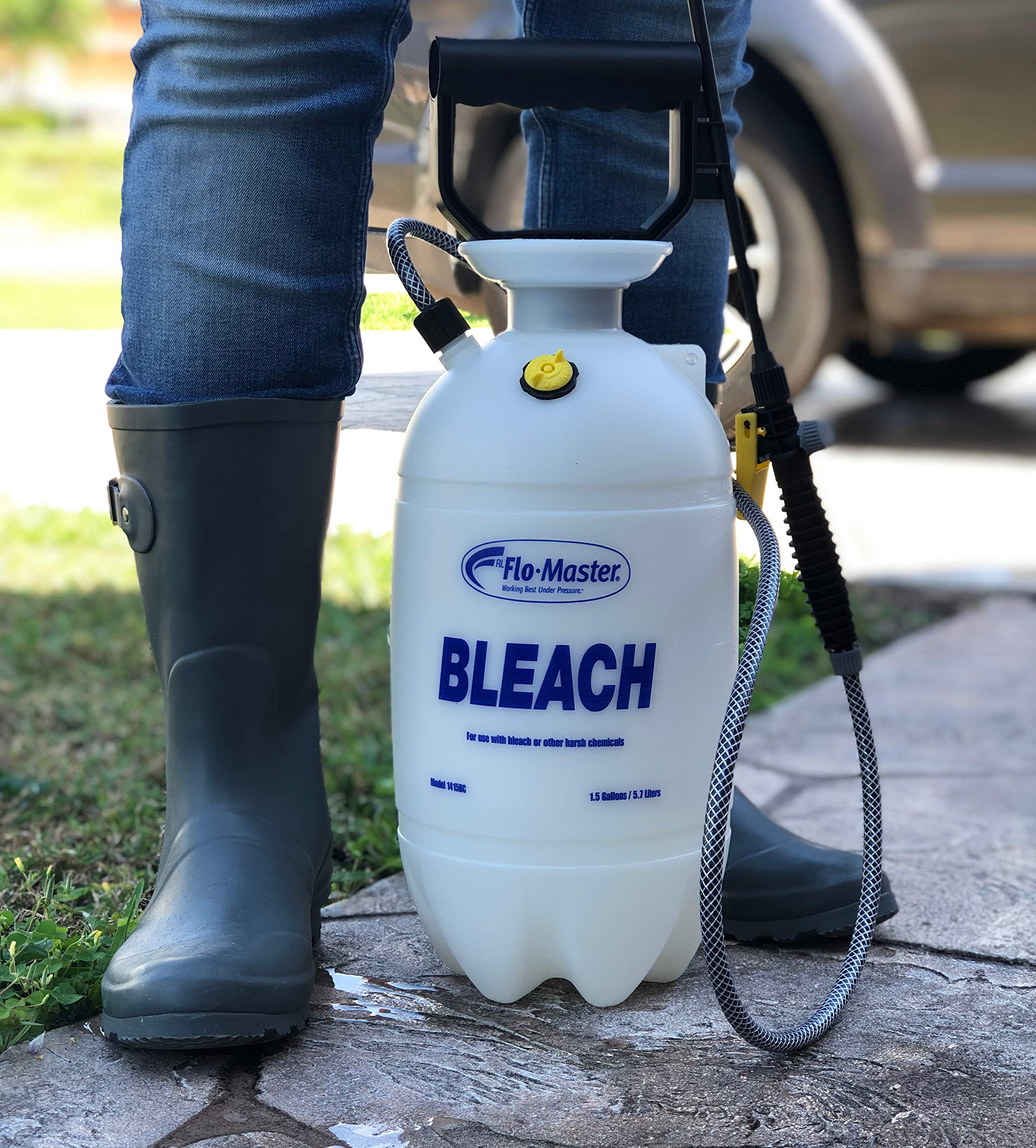 RL FLOMASTER beside one-gallon container to show 1.5 gal capacity benefit