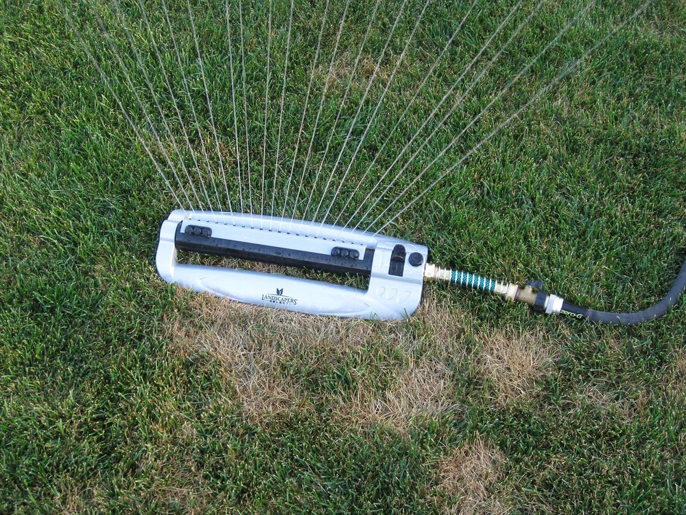 Rocky Mountain Goods close-up of hub with built-in spray-jet cleaning needle for easy maintenance