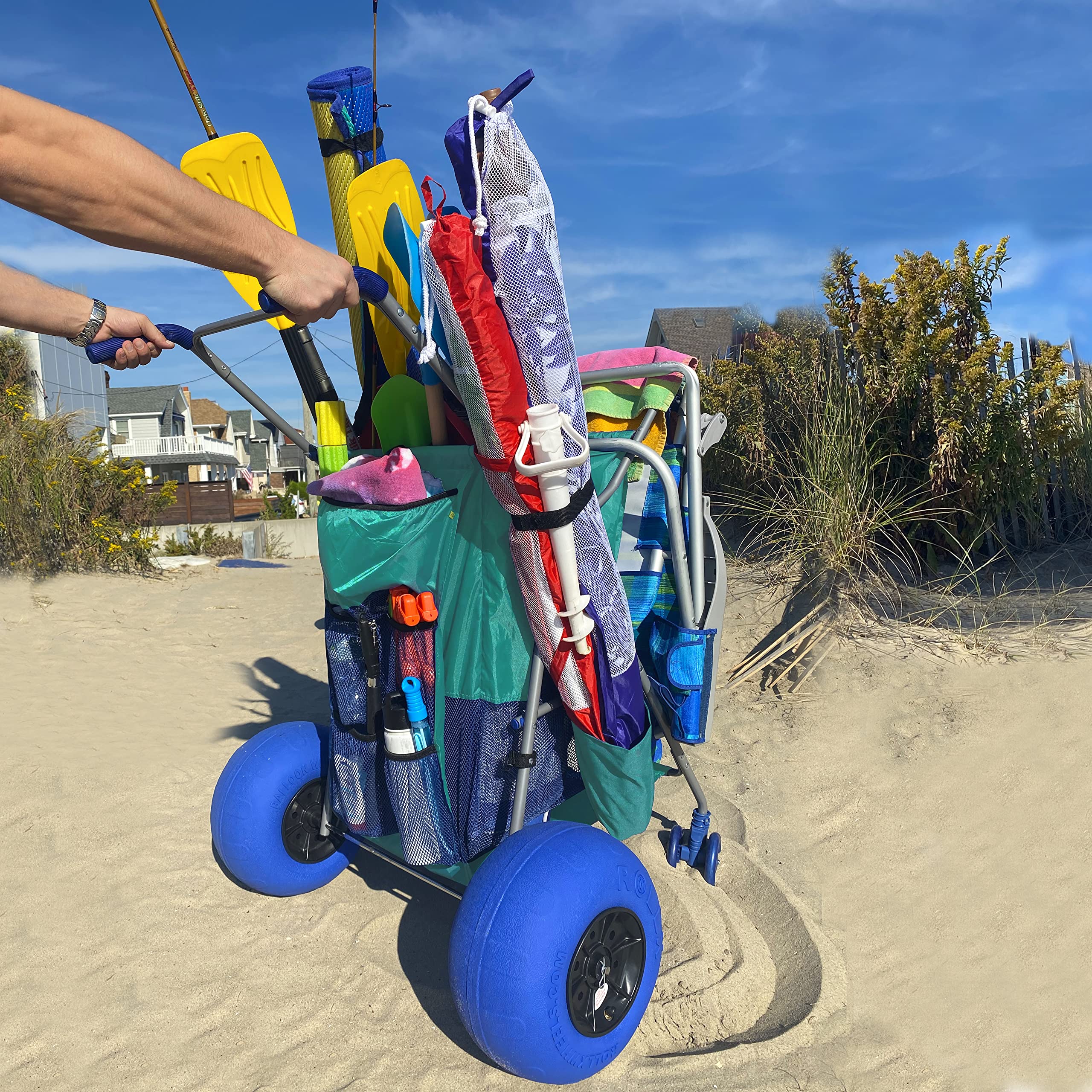 RollX mesh bag and umbrella holder showing organized storage benefit