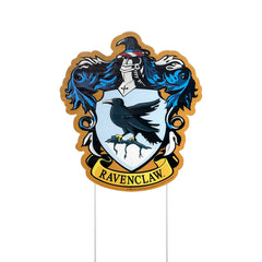 Rubies Gryffindor crest detail highlighting bold colors and durable corrugated plastic