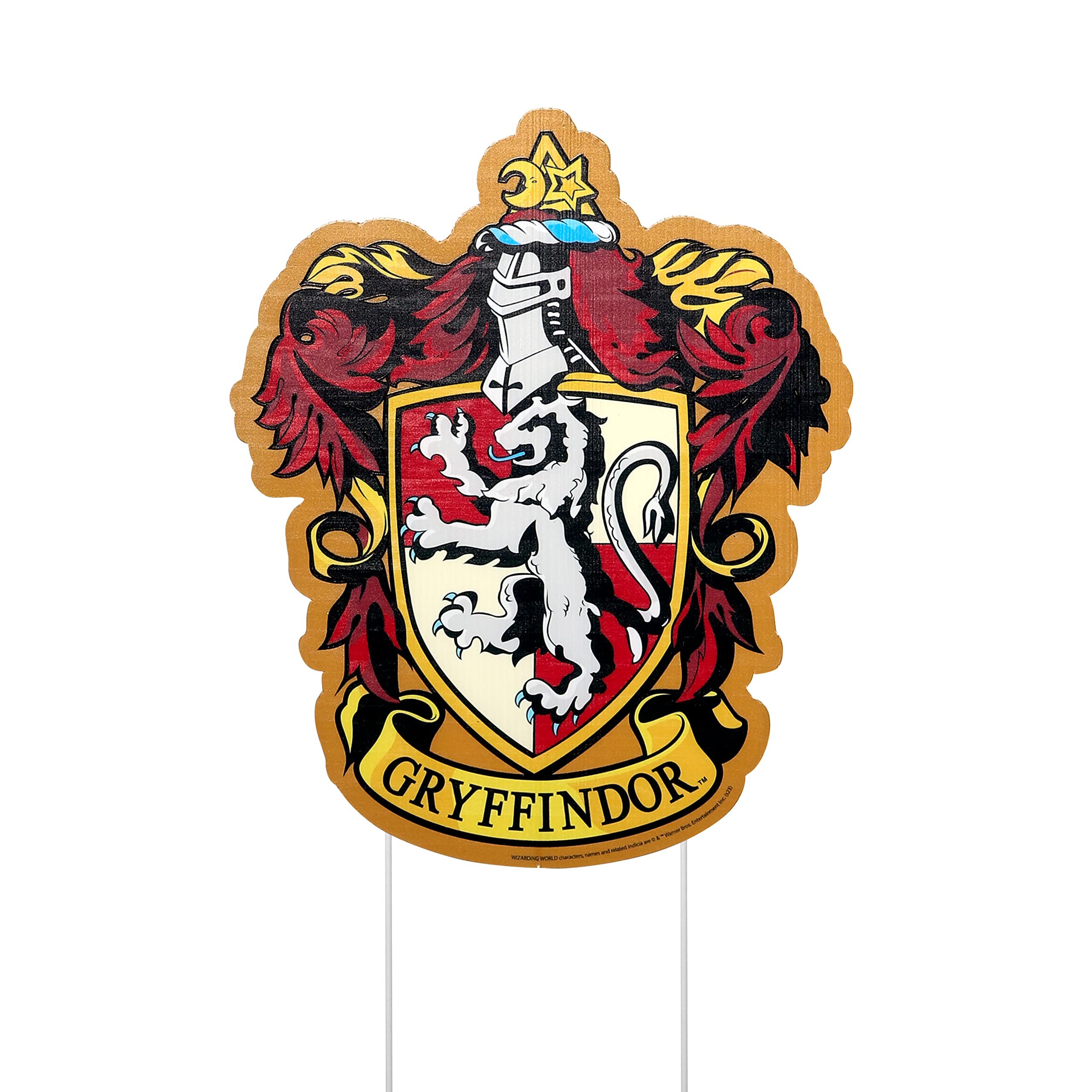 Rubies Slytherin crest close-up emphasizing vivid print and rigid corrugated texture
