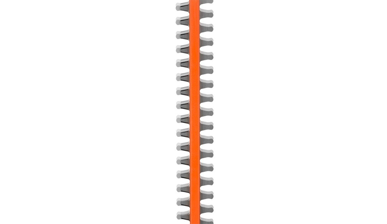RYOBI blade close-up highlighting 24in dual-action teeth for reduced vibration benefit