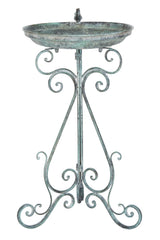 SAFAVIEH Ashlan front view showing Victorian scrollwork and antique charm