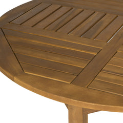 Safavieh Danville in outdoor seating arrangement, creates inviting conversation area