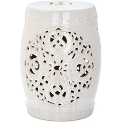 SAFAVIEH Flora close-up of hand-painted glaze highlighting artisan finish