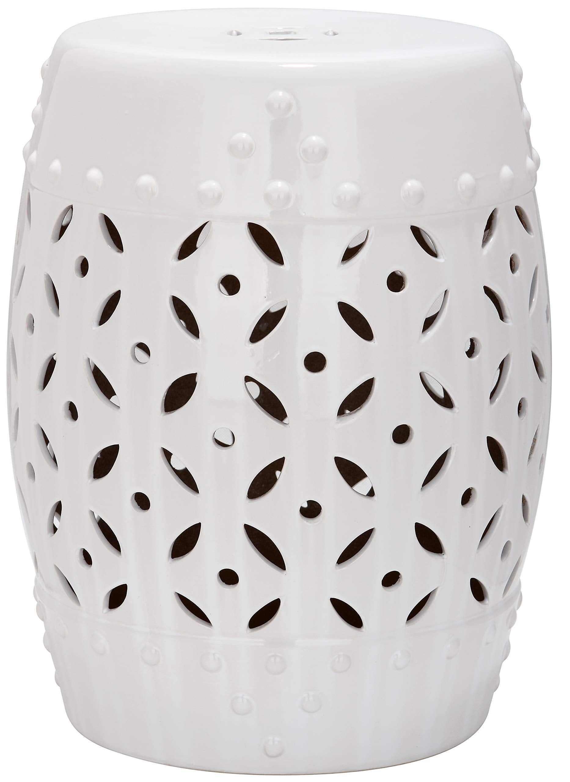 SAFAVIEH close-up of lattice coin detail highlighting handcrafted texture and decorative appeal