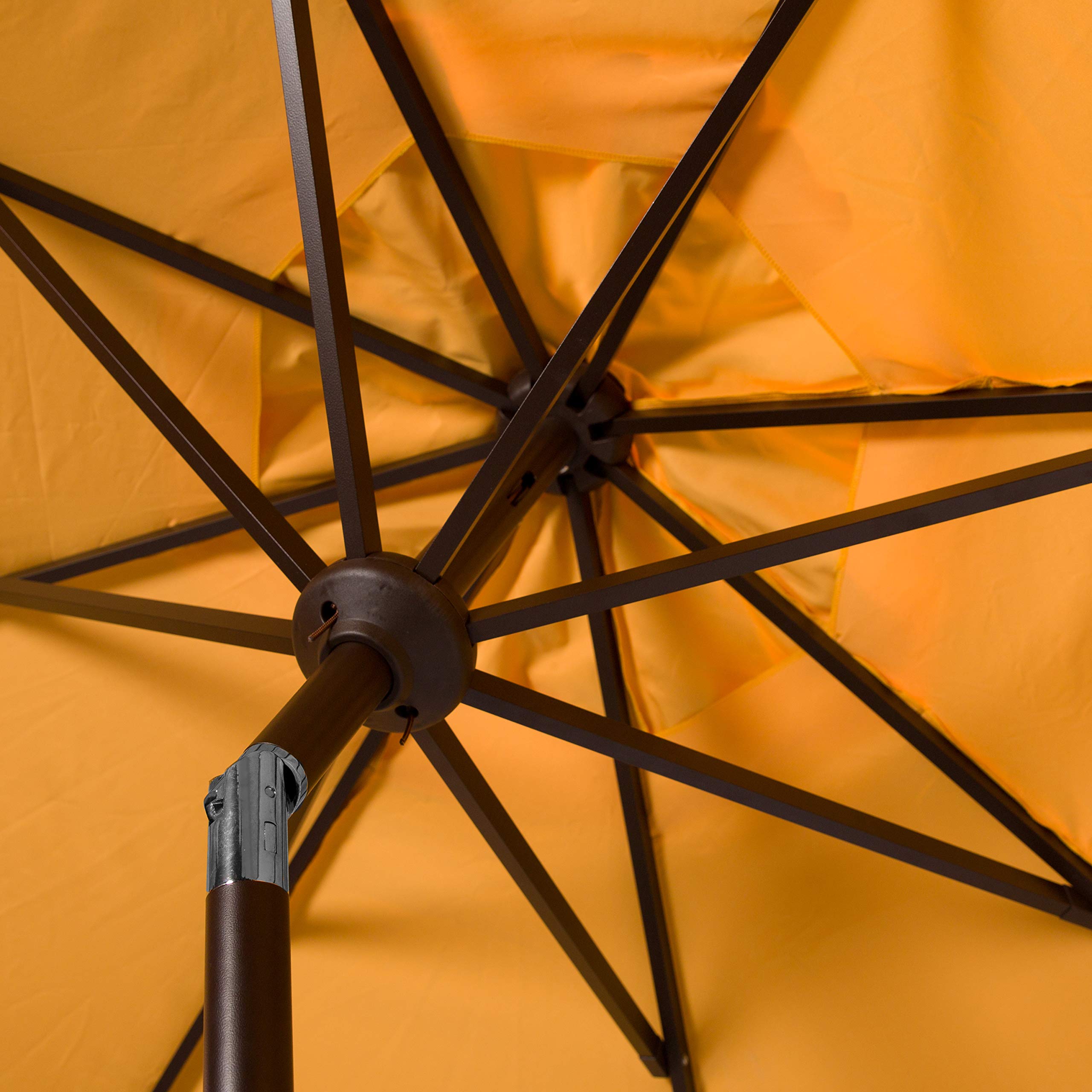 SAFAVIEH brown aluminum pole detail illustrating corrosion-resistant finish and crank handle