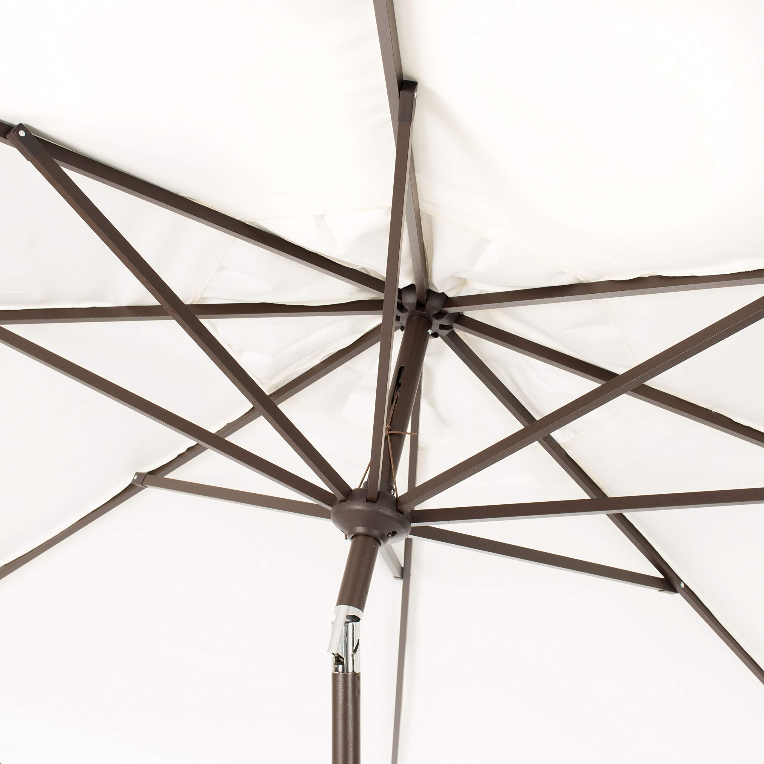 SAFAVIEH scalloped trim detail showing decorative edge that enhances outdoor style