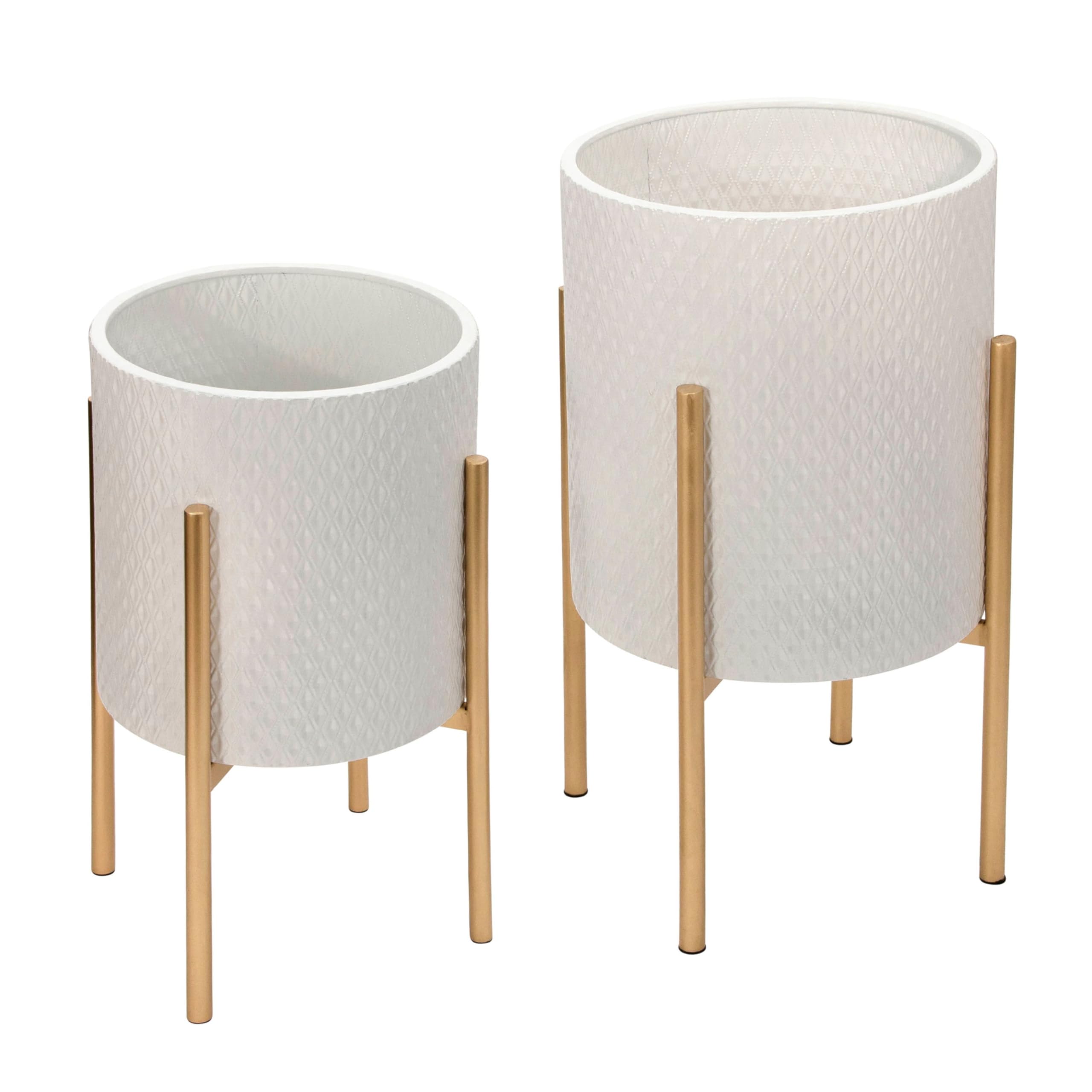 Sagebrook Home front view of white and gold planters showing modern silhouette and height advantage