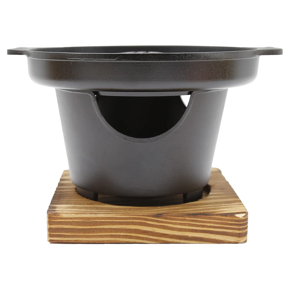 Saihisday held in hand showing compact 7-inch scale for camping portability