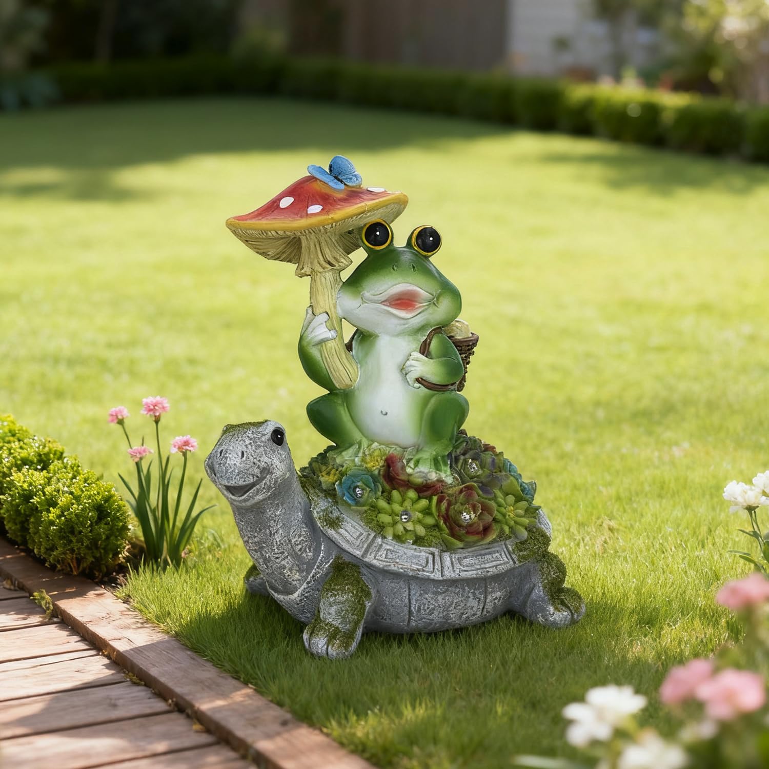 SAMPU CRAFT close-up of frog face, highlights detailed paint and cheerful character