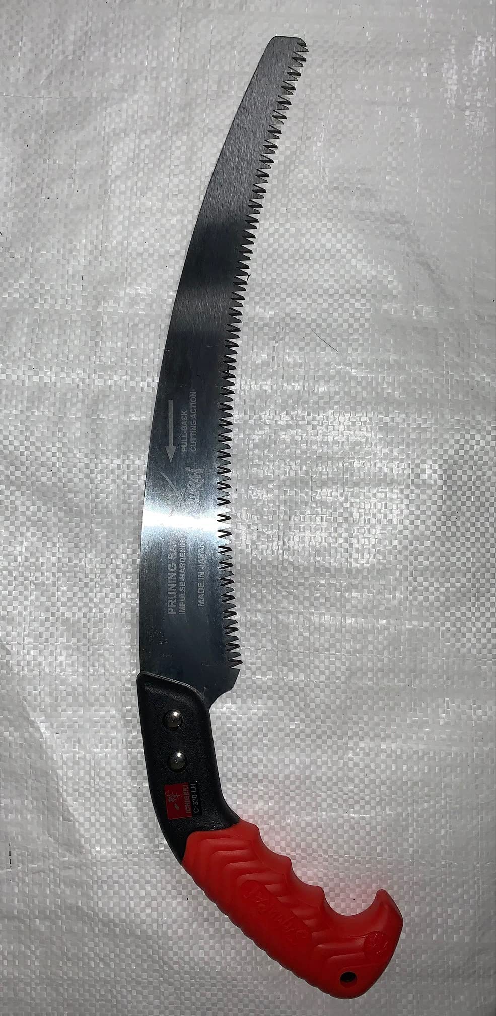 Samurai Kanzawa Ichigeki ergonomic pistol grip detail providing comfort and reduced hand fatigue
