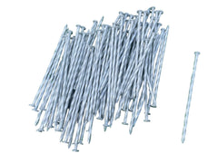 Sandbaggy front packaging showing 200 steel spiral turf stakes and clear benefits