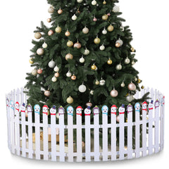 Sasylvia front view of fence panels showing full set and festive look