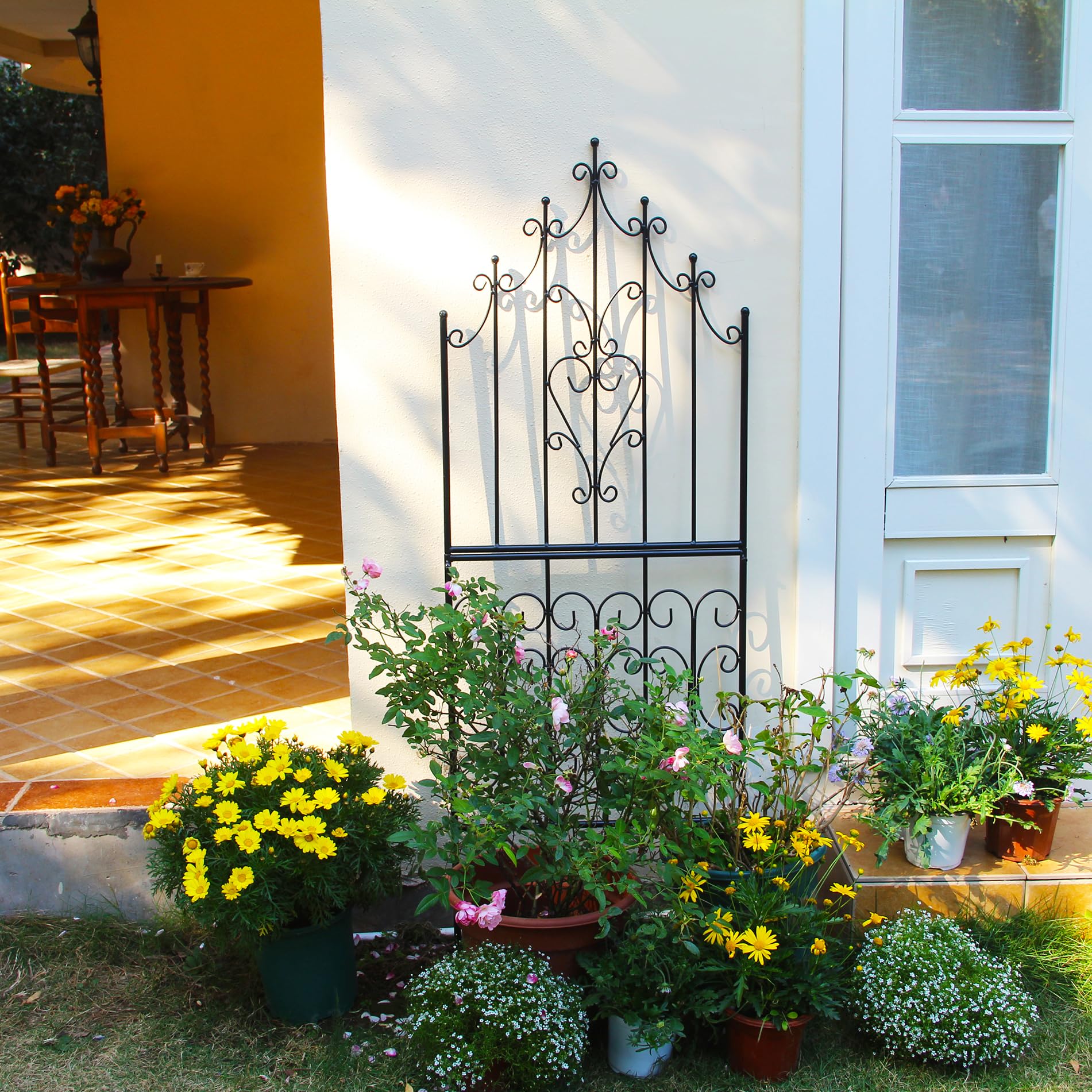 SCENDOR front view trellis showing decorative support and curb appeal