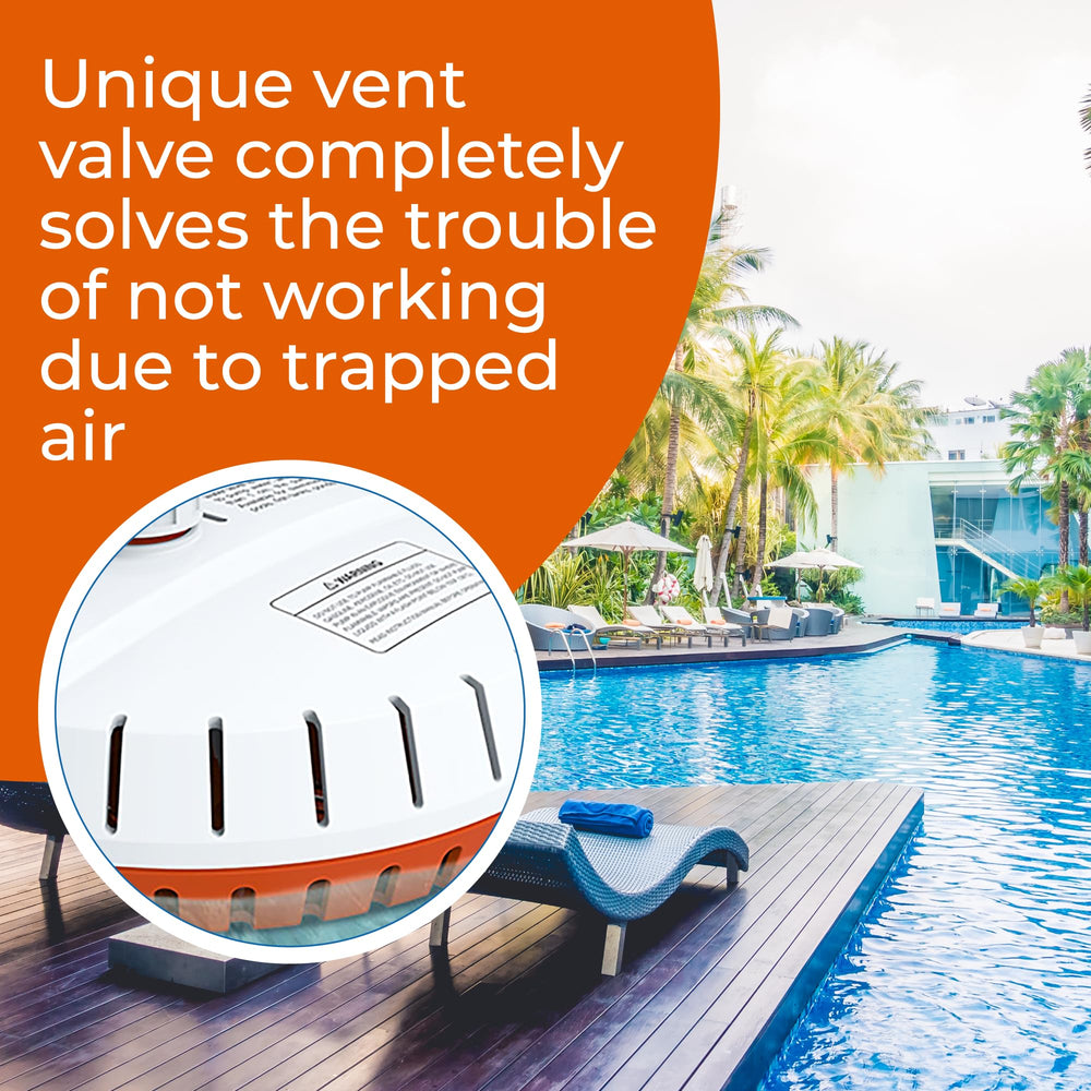 SEAFLO pump positioned on pool cover removing standing water efficiently