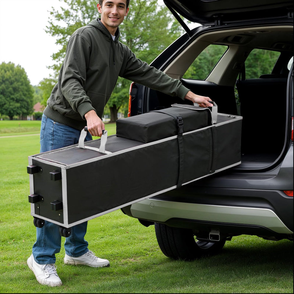 SEAVERRS bag carried at an outdoor market demonstrating easy setup