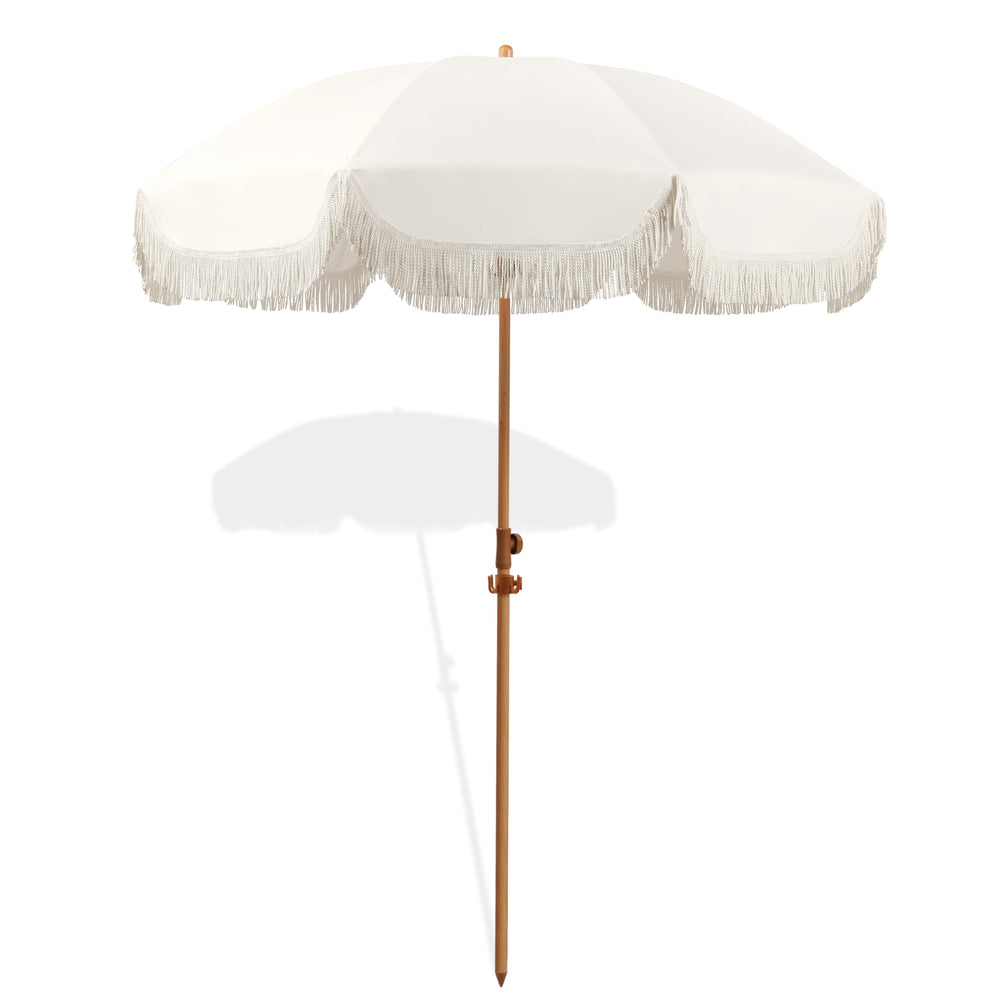Seazul umbrella front view with fringe showing shade coverage benefit