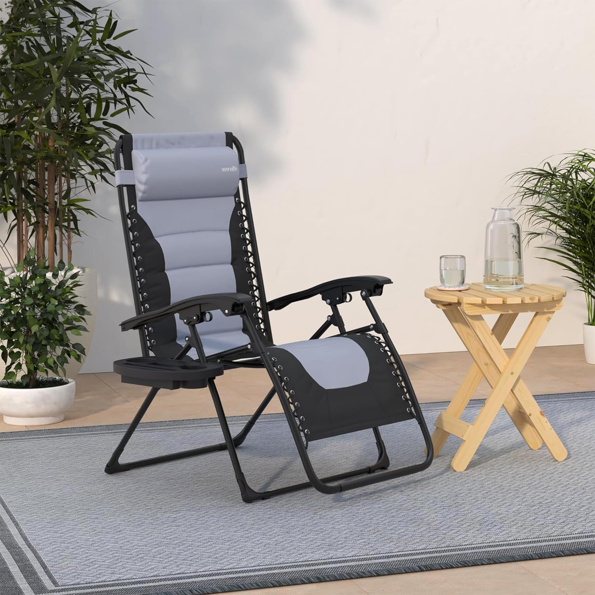 SereneLife chair set up in garden showing relaxed outdoor lounging