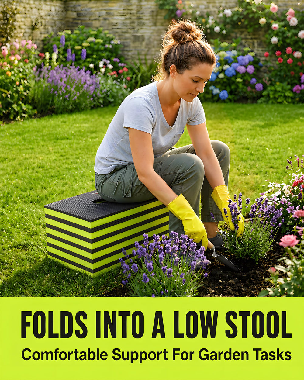 Sevenjungle mat on grass during gardening protecting knees from dirt and moisture