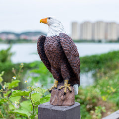 SHAODIE front view of eagle sculpture showing lifelike posture and curb appeal