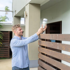Shelly Ecowitt WS90 solar panel detail highlighting solar backup for continuous power