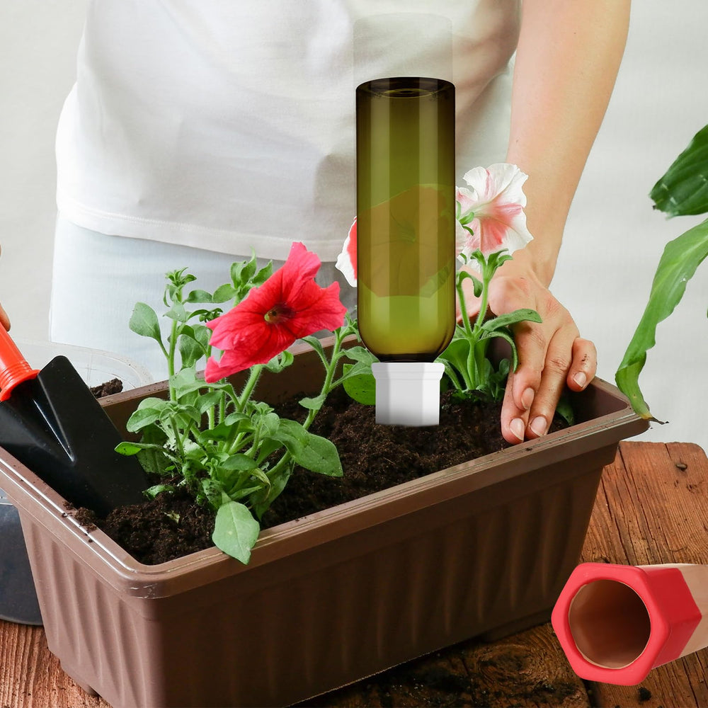 SiliFine packaging contents displaying 12 spikes and 12 bottles, ideal for multi-pot households