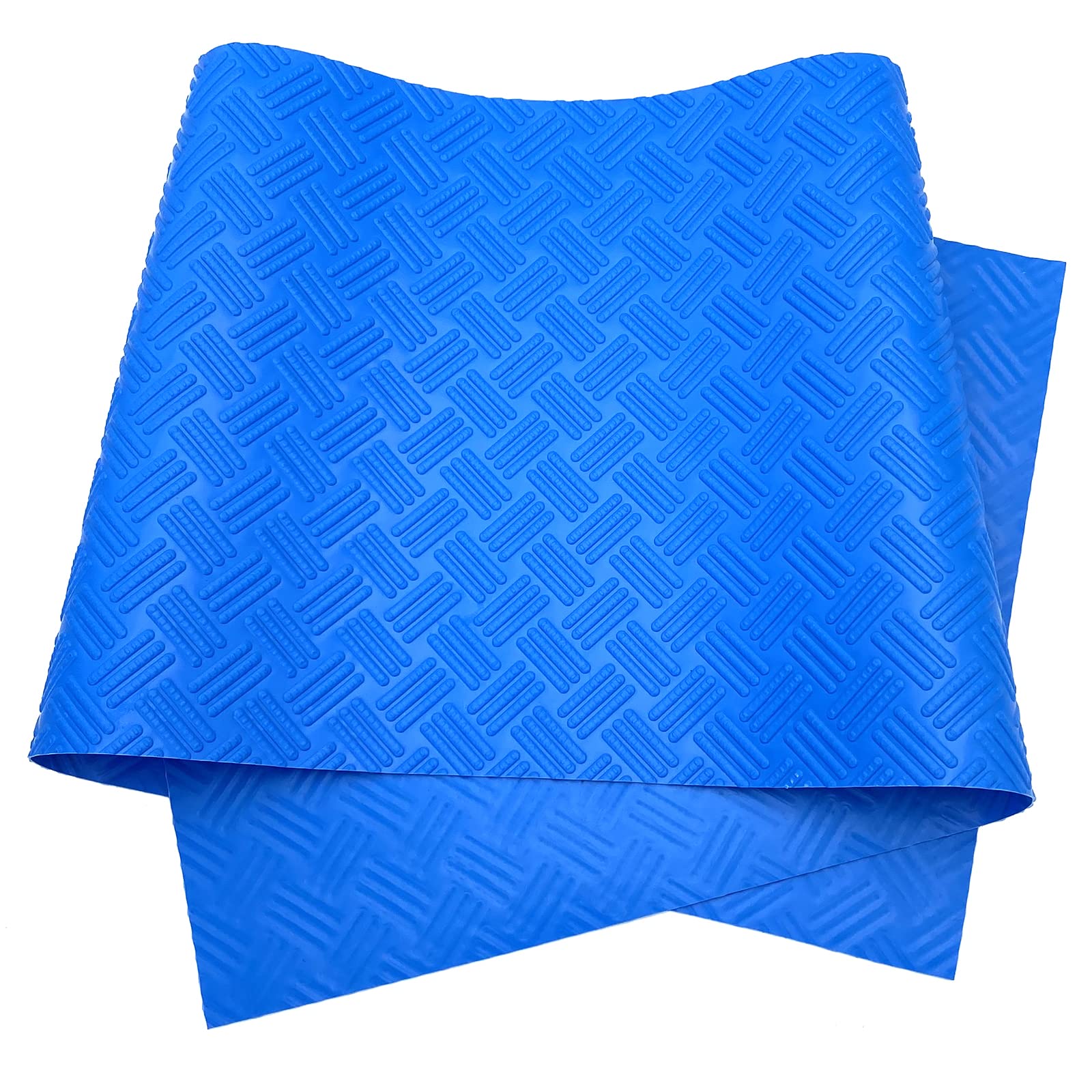 SKARUMMER mat installed at poolside demonstrating liner protection benefit