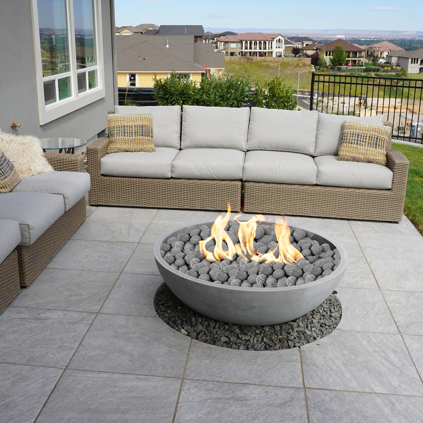 Skyflame landscape garden edge illustrating moisture retention and decorative use