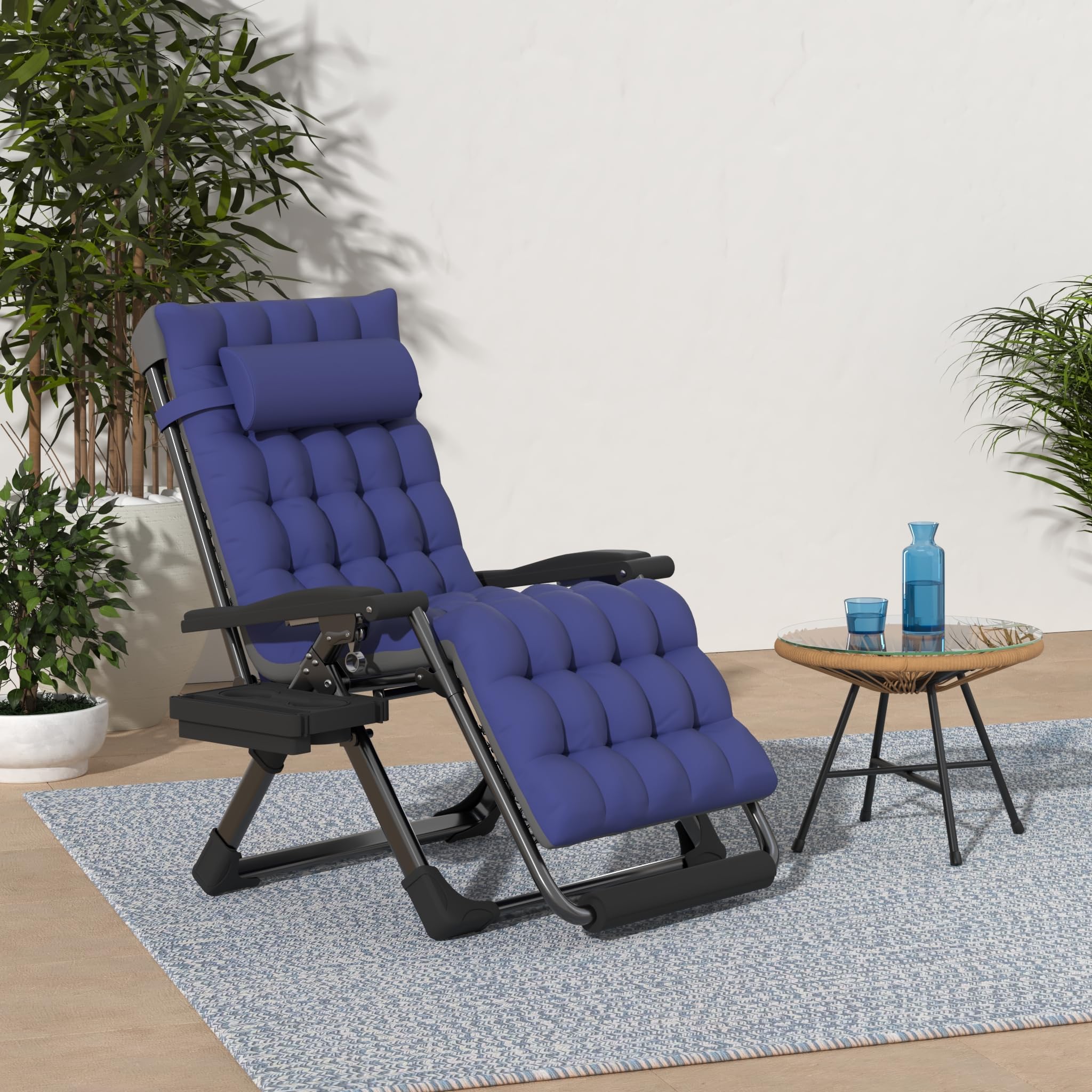 Slendor XXL chair folded compact for storage and easy transport