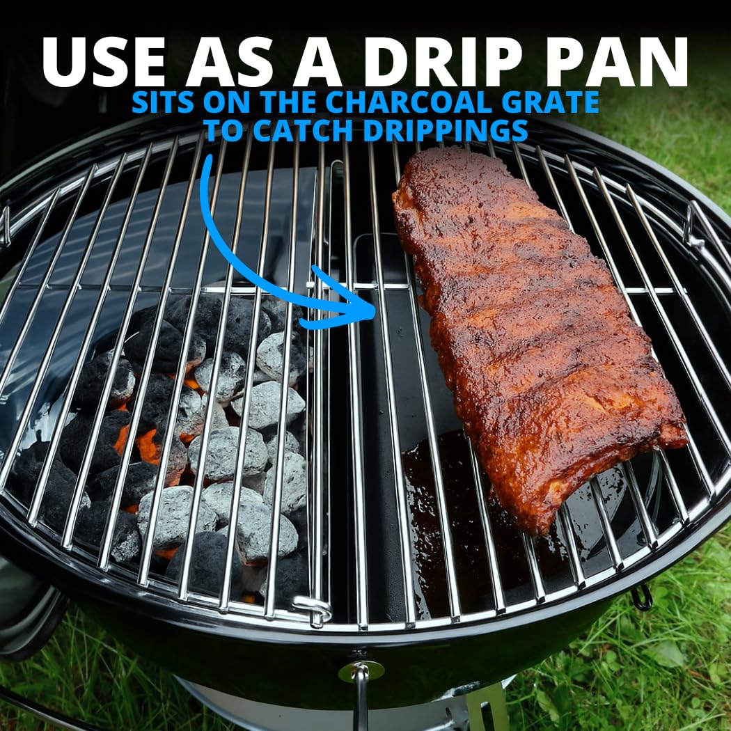 Slow 'N Sear drip collection showing contained juices for cleaner grill