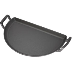 Slow 'N Sear front view of 22 inch pan showing full cooking surface and benefit of versatility