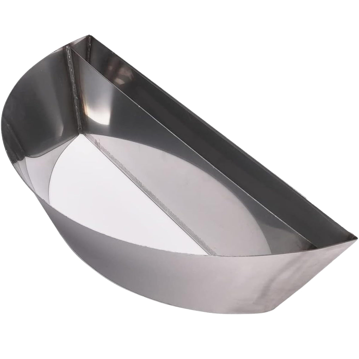 Slow 'N Sear front view showing compact charcoal basket and easy fit benefit