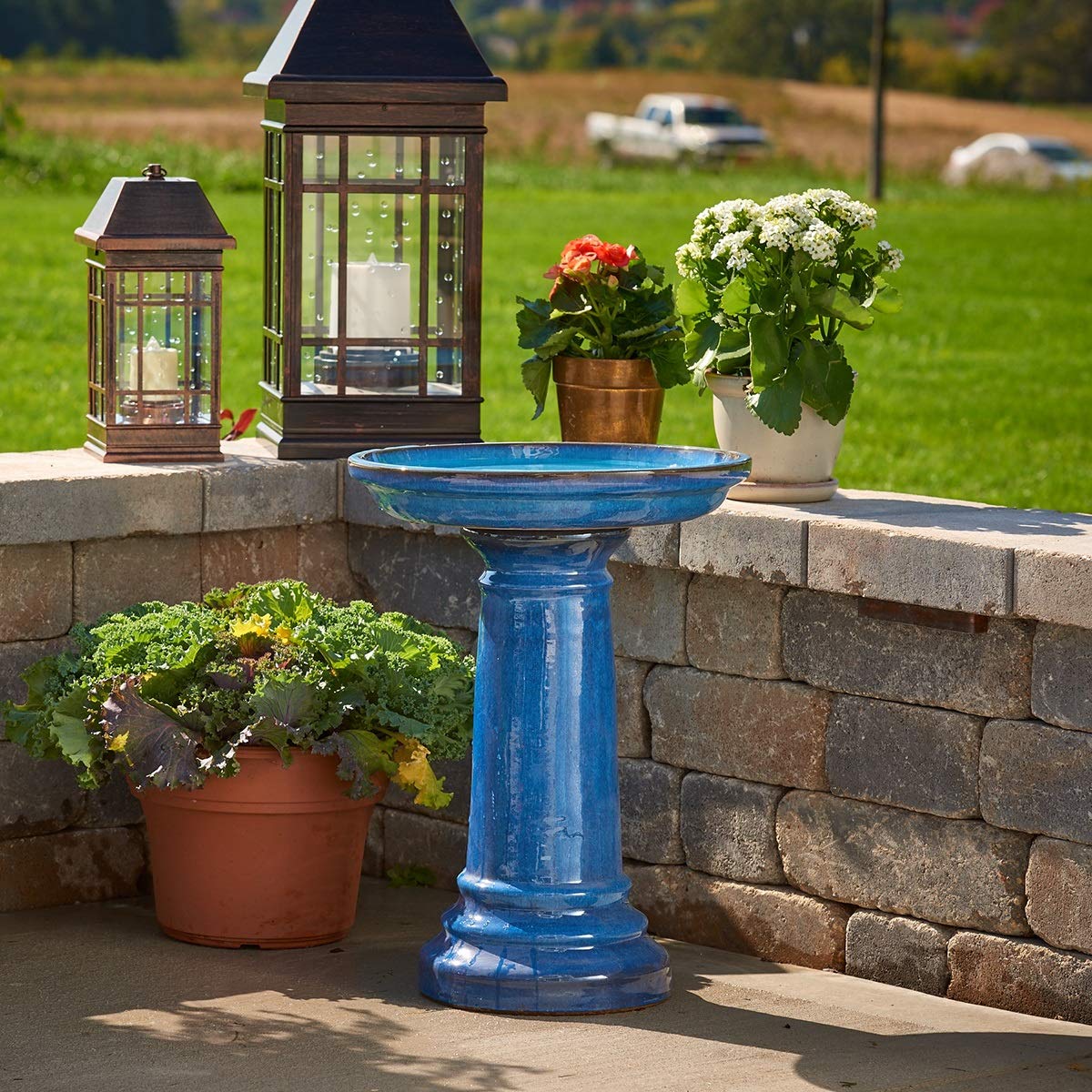 Smart Solar Aviatra glaze close-up highlighting smooth ceramic texture and color longevity