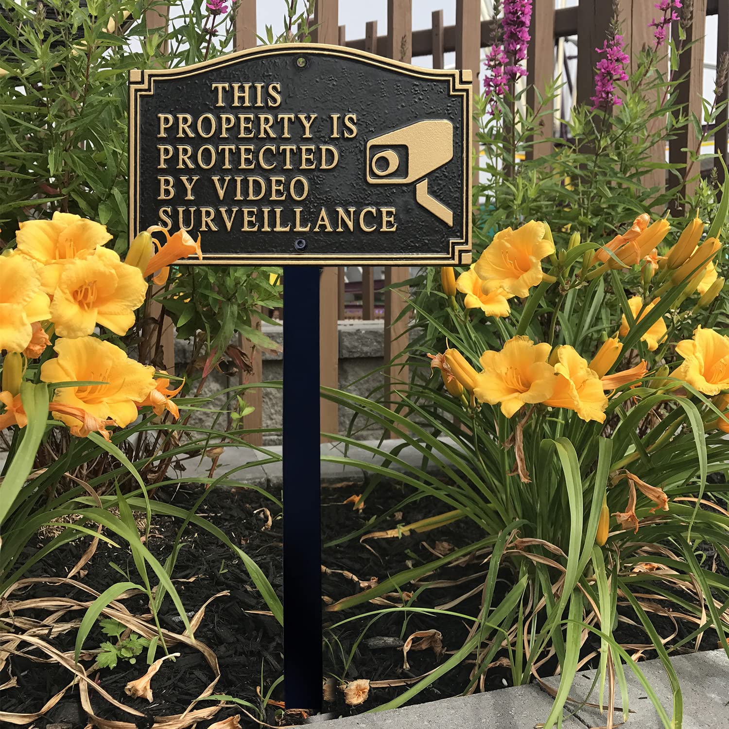 SmartSign in driveway scene improving visibility and visitor awareness