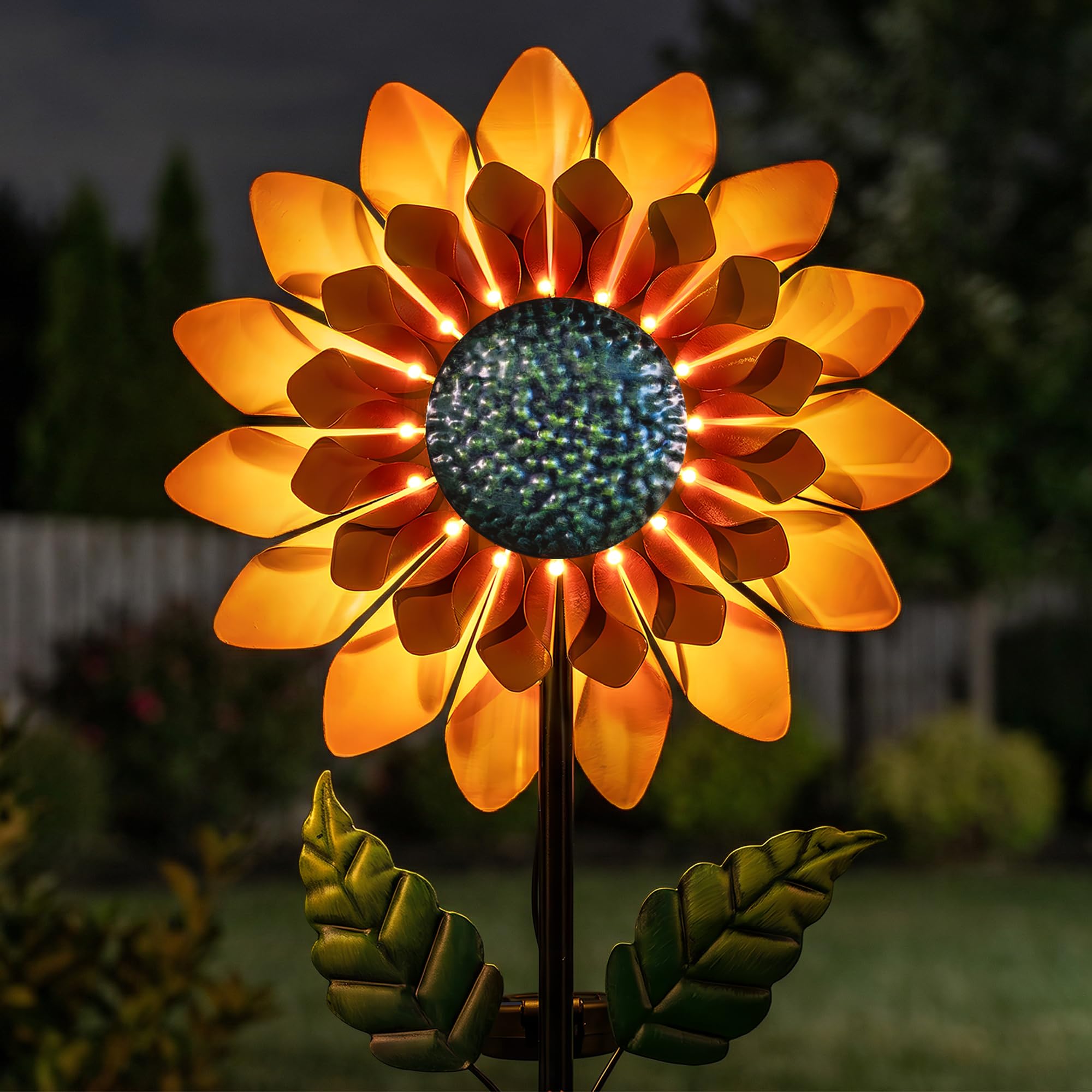 Solgicar front view sunflower spinner showing bright design and garden appeal