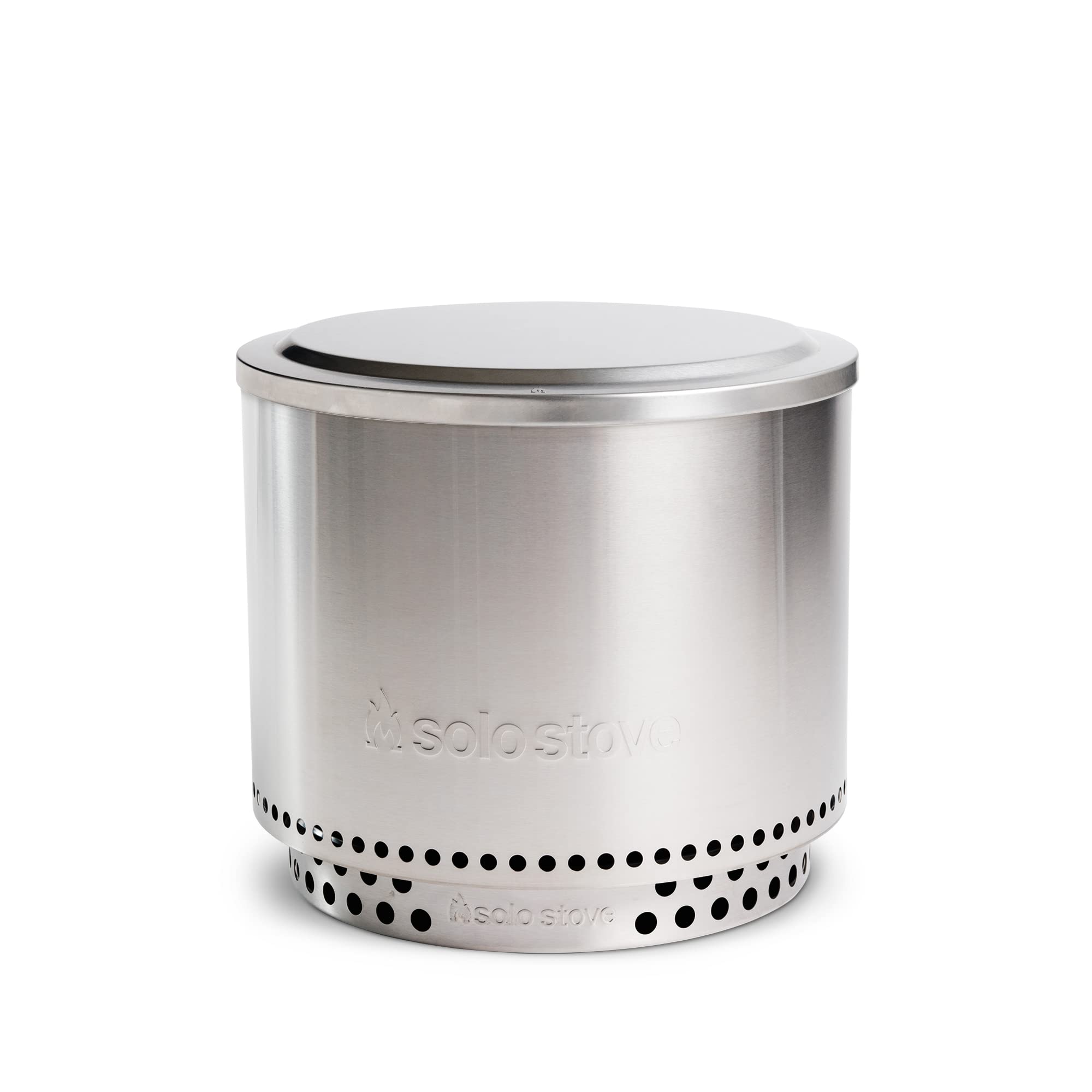 Solo Stove Bonfire lid close-up of 304 stainless finish highlighting durability and rust resistance