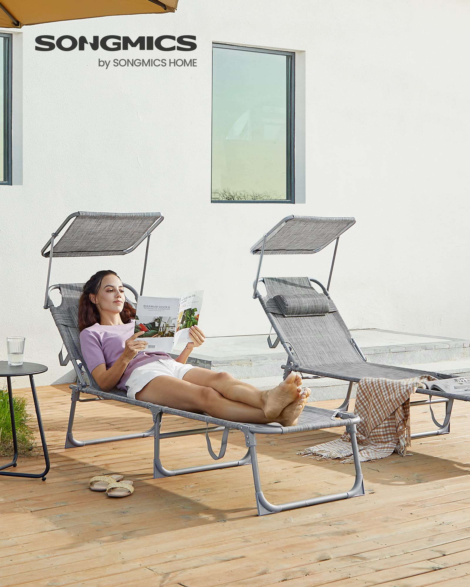 SONGMICS foldable lounger folded compact with handles for easy transport and space-saving storage