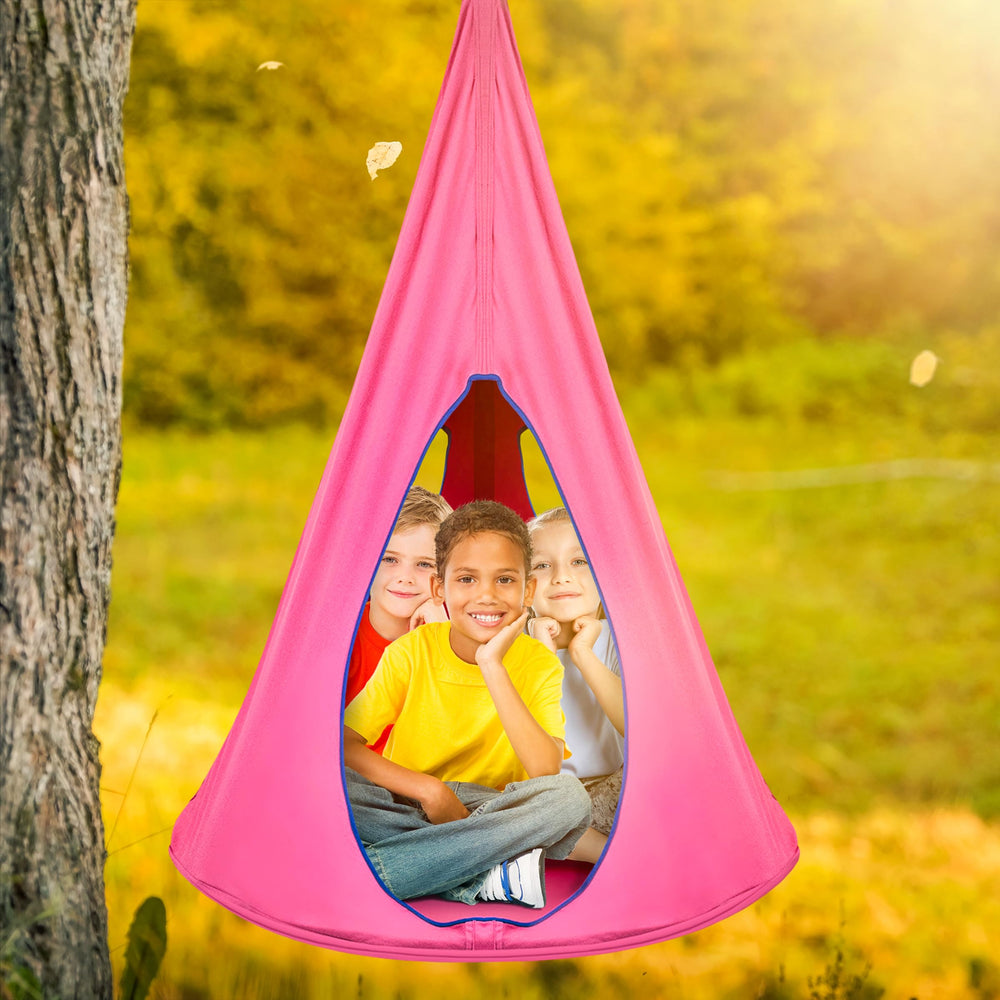 Sorbus swing scale with child demonstrating generous capacity