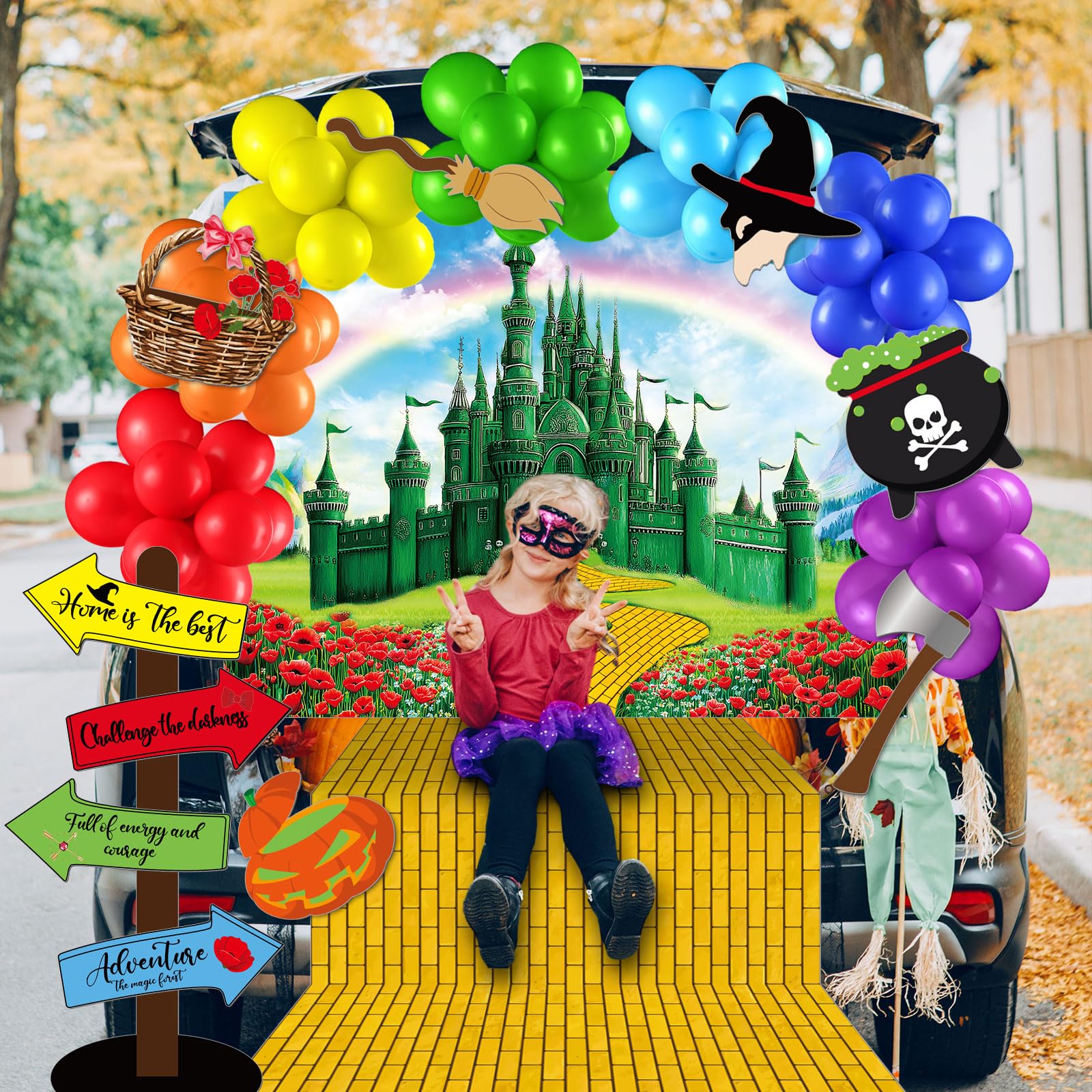 Soulchen marker arrow and holder detail lets hosts guide trick-or-treaters with clear signage