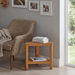 SPATEAK Asta Bora close-up of teak grain showing smooth finish and durability