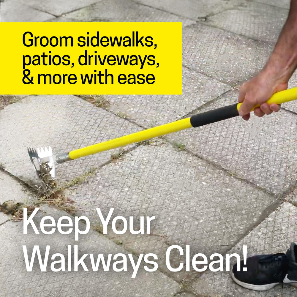 Spear Head Spade yellow finish and blade detail for easy visibility and durability