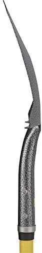 Spear Head Spade forward-bent footrest angle offering better leverage and deeper bites