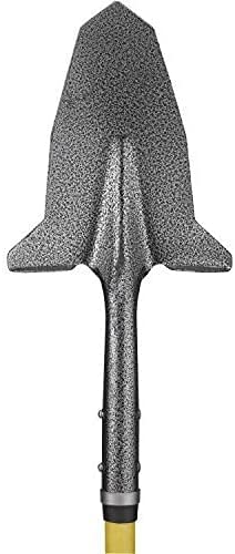 Spear Head Spade handle detail showing steel-reinforced fiberglass core and grip comfort