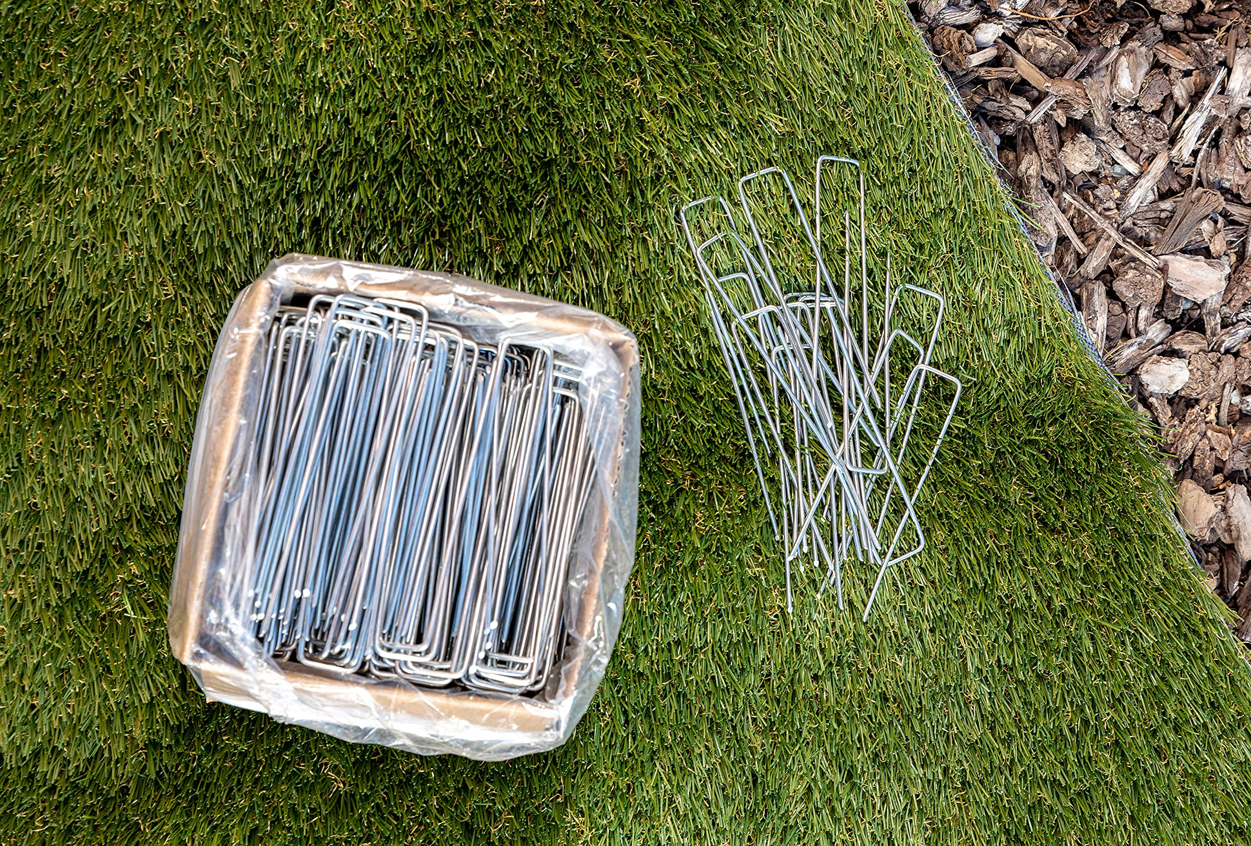 Squirrel Products used in backyard garden showing reliable hold and tidy beds
